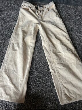Wide-Leg Corduroy Pants Urban Outfitters